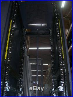 Dell POWEREDGE 4210 Series 42u Server Cabinet Rack Enclosure P/N 0r3066