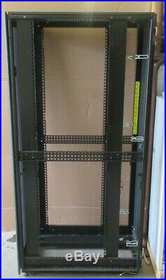 Dell Poweredge 4210 19 42U (2000mm 975mm) Server Network Data Rack Cabinet